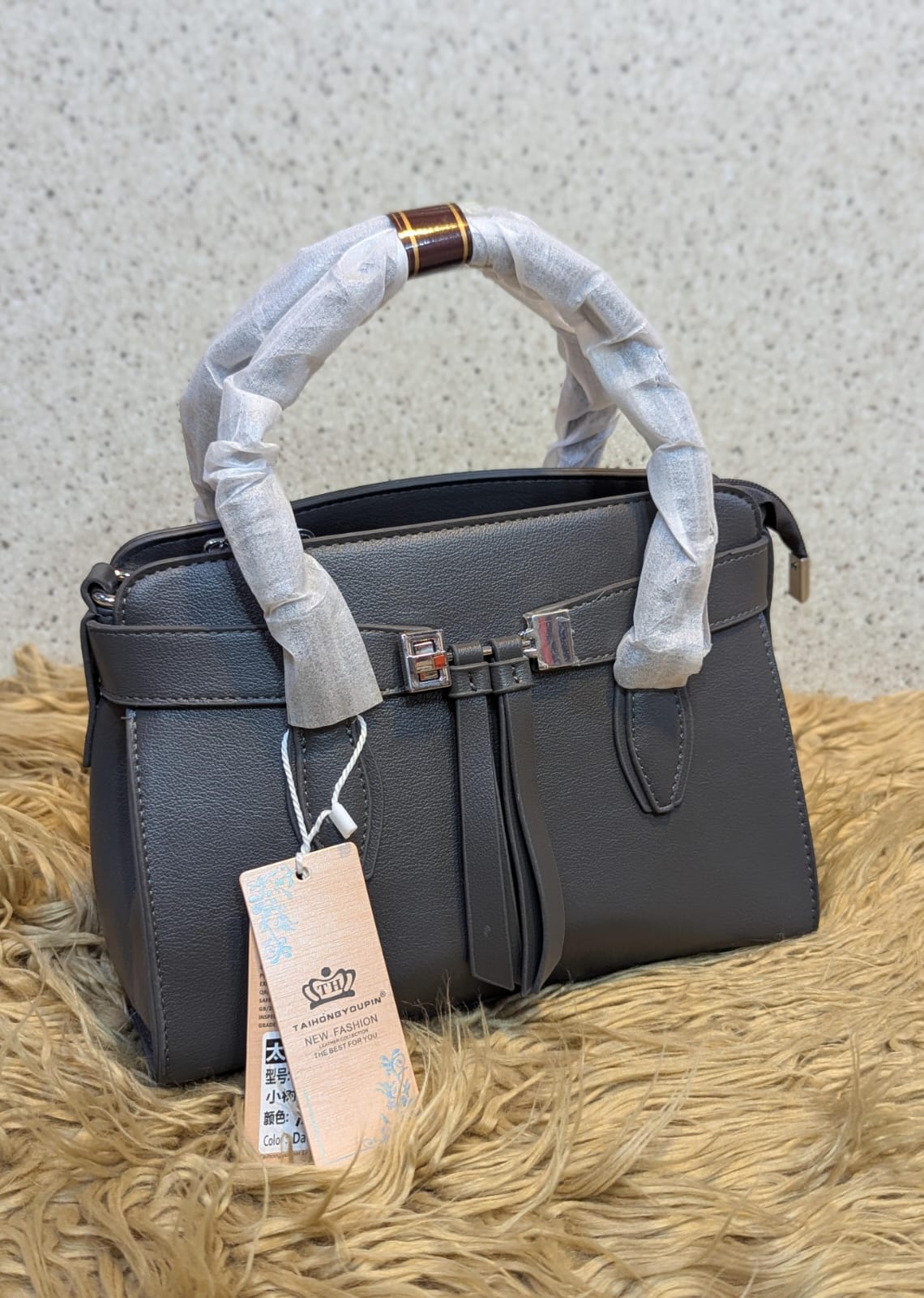 THAI HONG ORIGINAL HANDBAGS