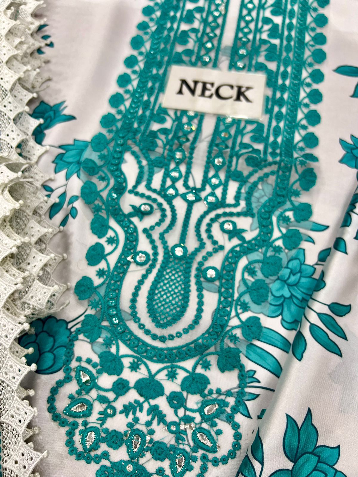 Aneelies Silk COLLECTION 2025