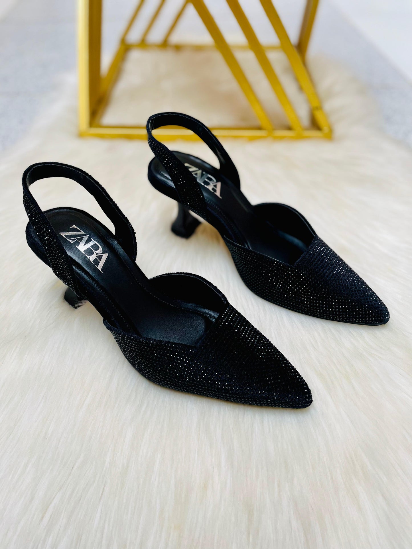 Zara Stone Pointed Heel 👠