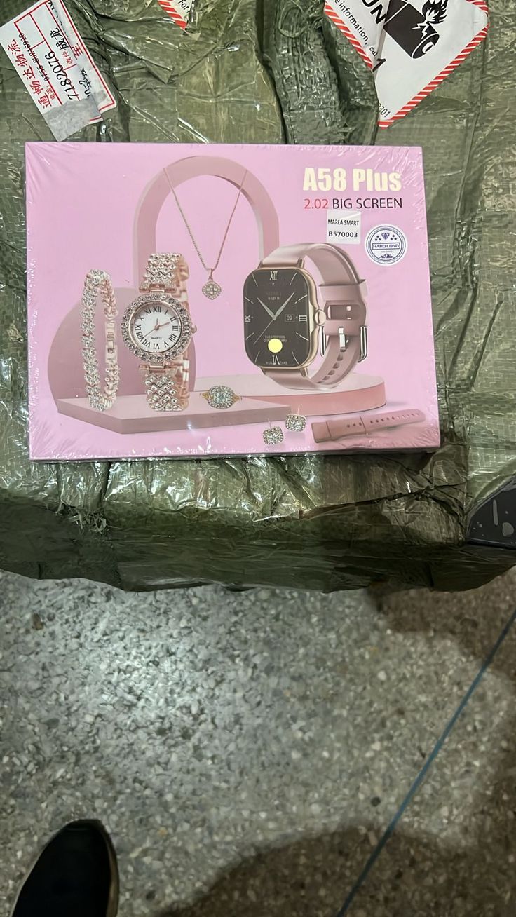A58 LADIES SMART WATCH With One Gold Watch And Jewellery Items For Free