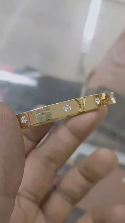Louis Vuitton Braclet
