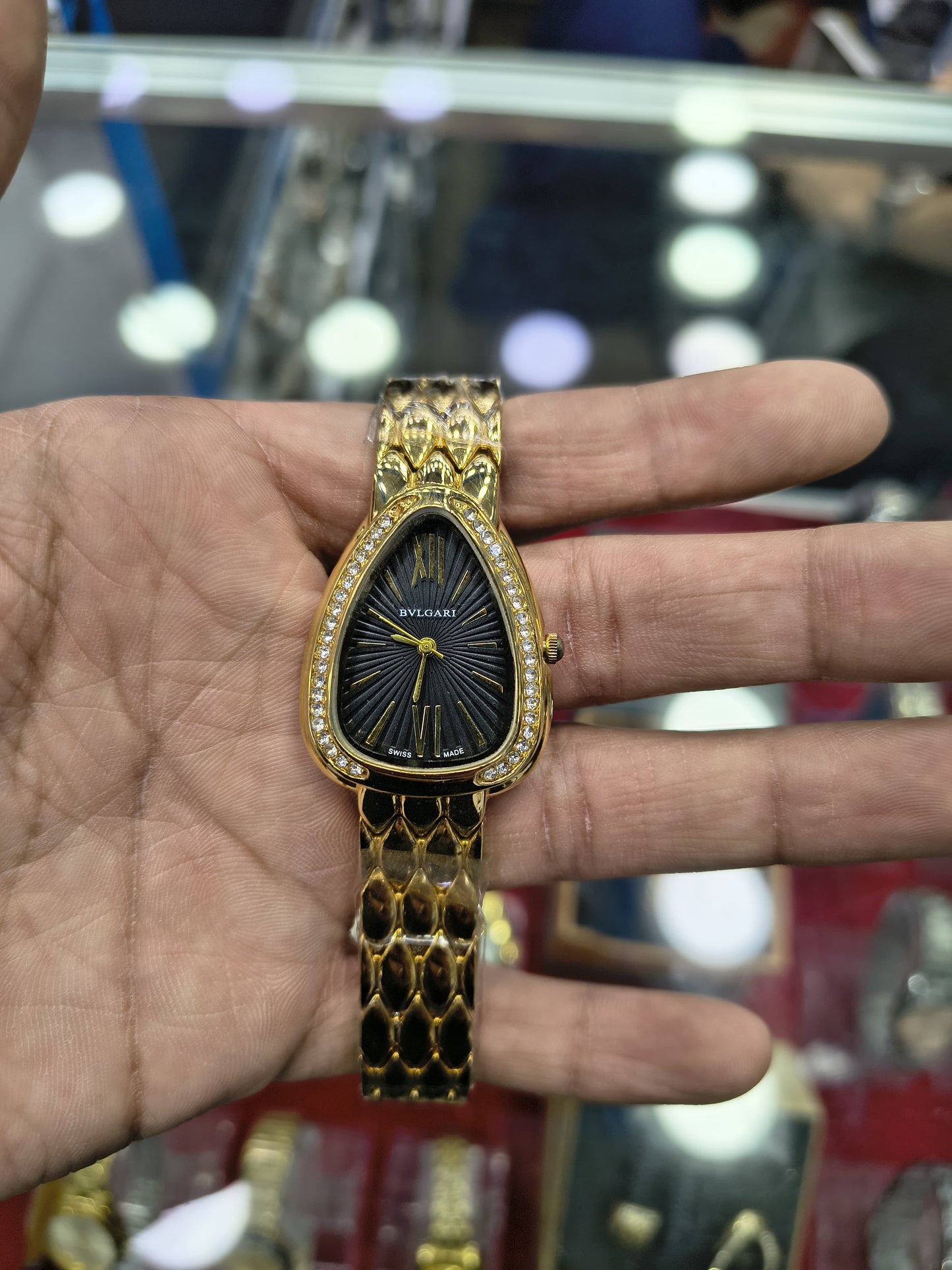 BVLGARI ladies' watches in two exquisite colors