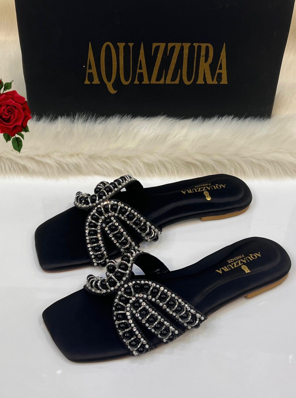 Aquazzura slipper.. 🩴