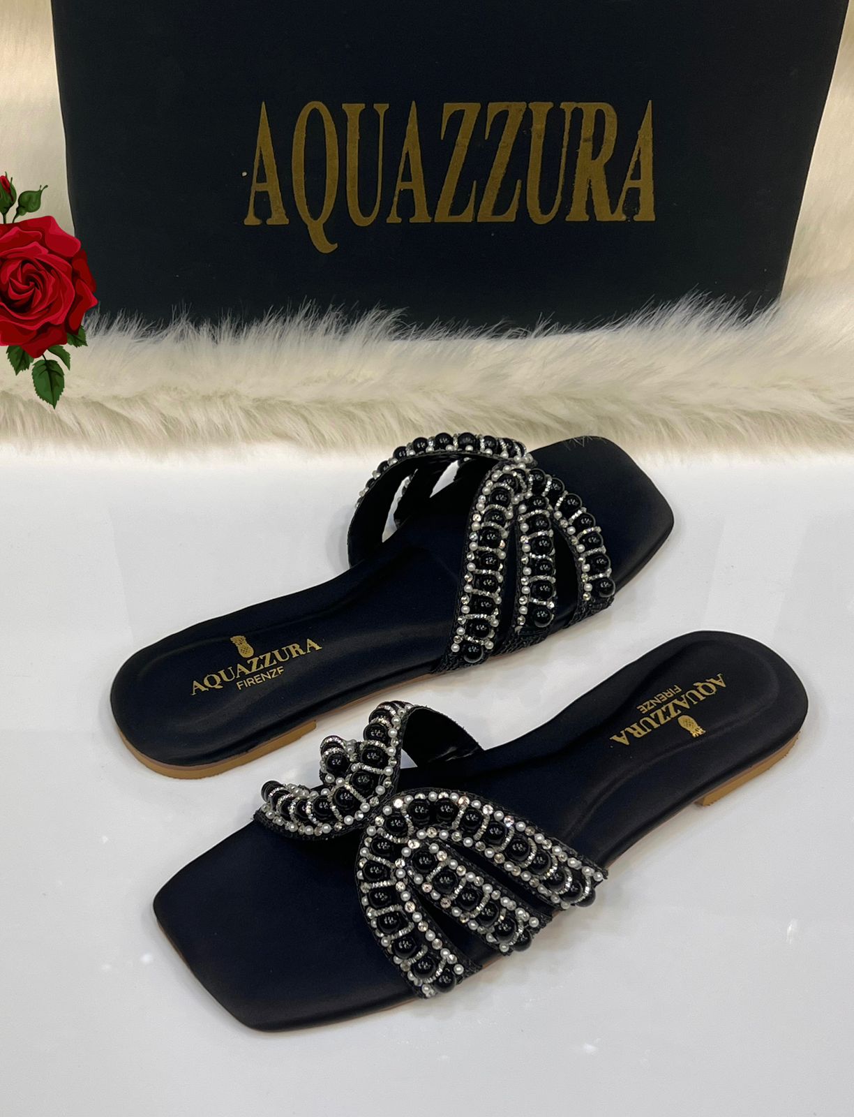 Aquazzura slipper.. 🩴