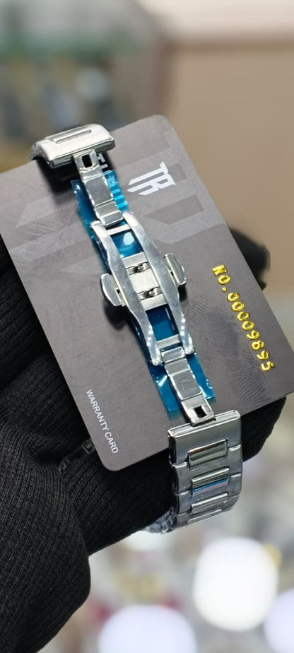 * PATEK PHILIPPE  NOTE LESS MODEL