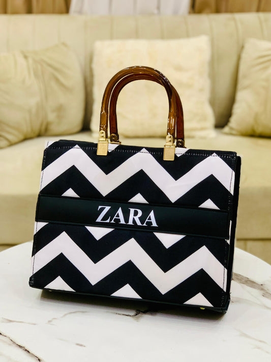 🎀 ZARA High Quality Shoulder Bag 🎀