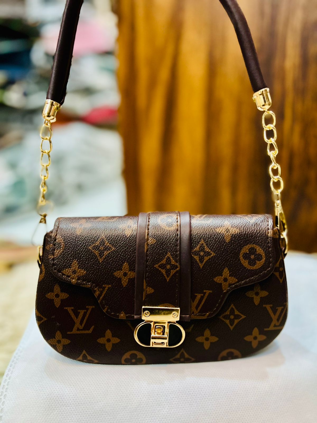 Girls crossbody with beautiful long strap and short strap AAA QUALITY