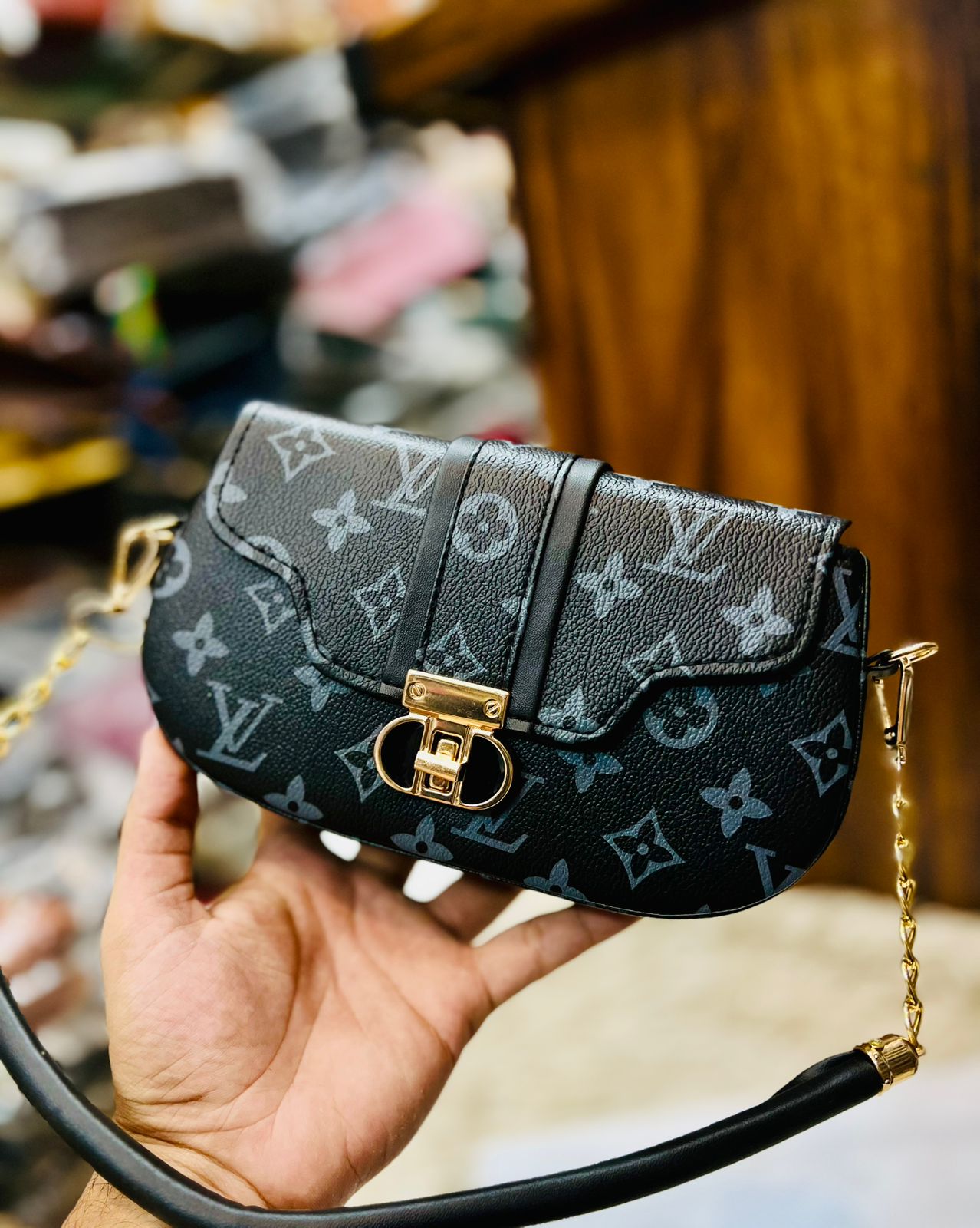 Girls crossbody with beautiful long strap and short strap AAA QUALITY