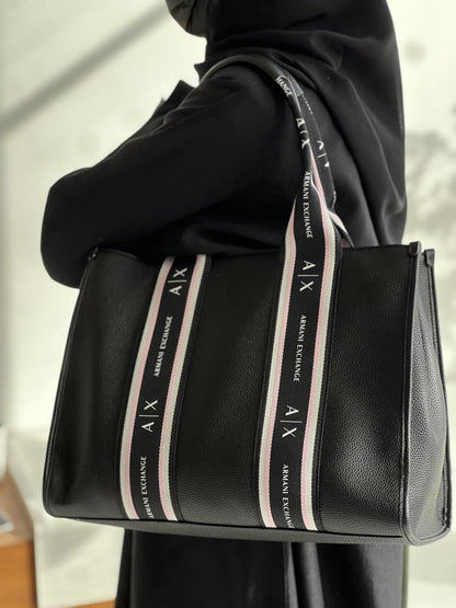 Mix Item Sale Premium Tote Bags And Stylish Shoulder Bags