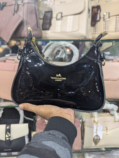 BRANDED COACH HAND BAG'S FOR LADIES