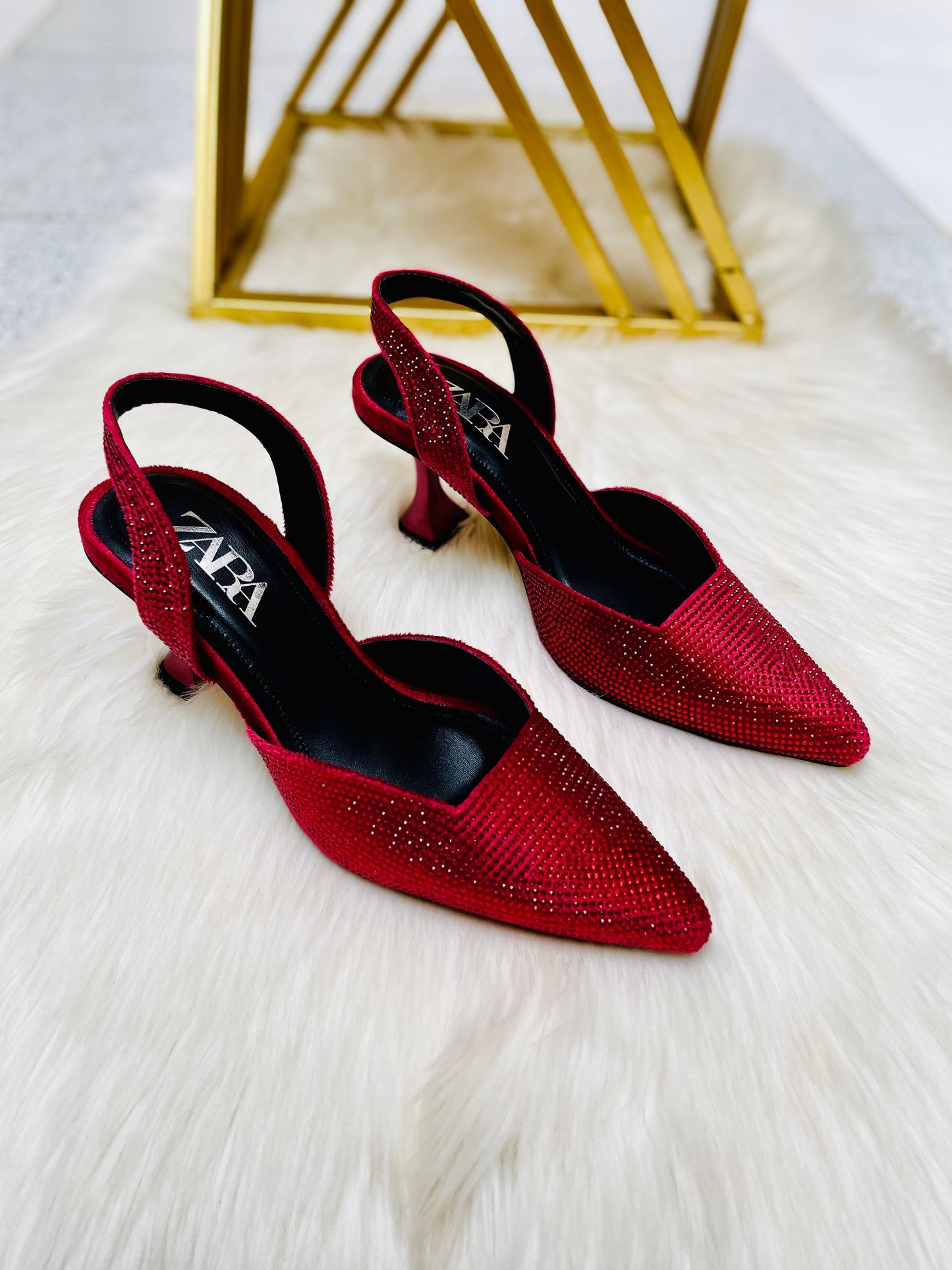 Zara Stone Pointed Heel 👠