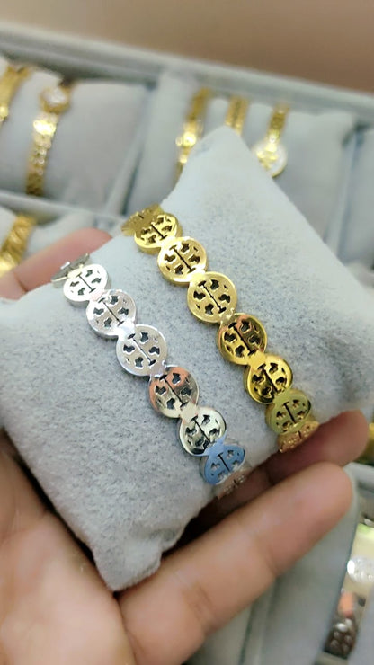 Browse All Exclusive collection of high-grade ladies' bracelets showcasing top international brands