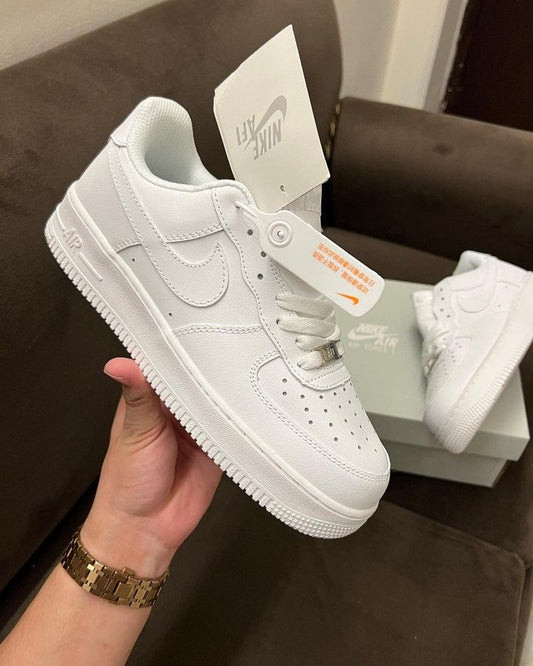 Nike Airforce 1 Tripple White